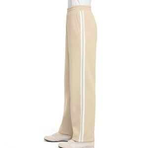 NEW!!! Express Striped Warmup Pants With Stripes and Pockets, NWT
